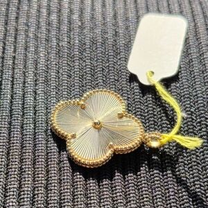 💠🍀18K Real Gold Large Clover Pendant🍀💠